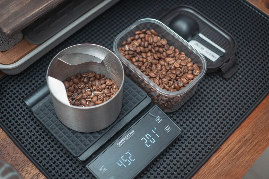 Why a Scale Beats a Scoop and How Guessing Your Dose Quietly Wrecks Consistency