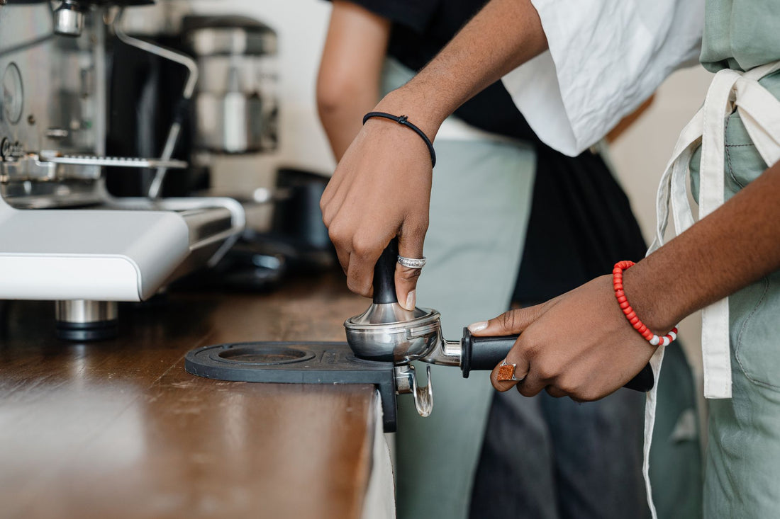 Why Tamping Pressure Matters Less Than How Evenly You Spread the Grounds