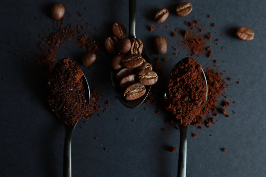 Why Pre-Ground Coffee Loses Its Best Flavors Before the Bag Is Even Opened