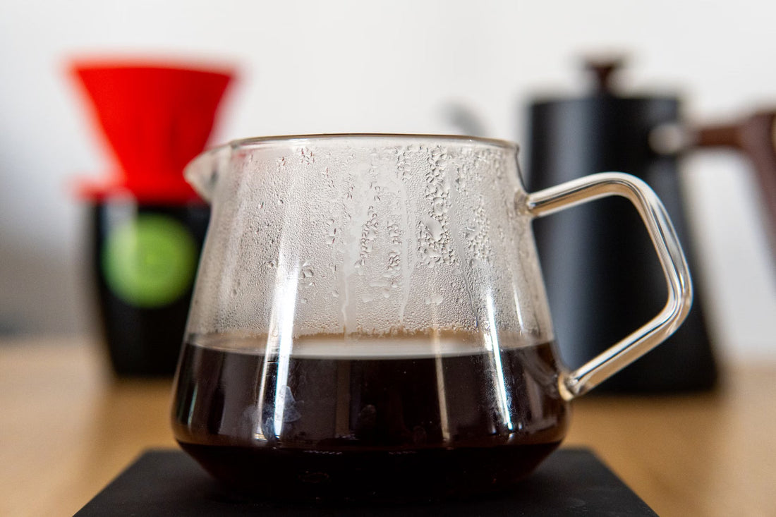 Why a Hot Plate Ruins Coffee in Twenty Minutes and a Thermal Carafe Does Not