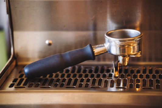 What Changes Between a Ristretto, a Normale, and a Lungo When the Dose Stays the Same